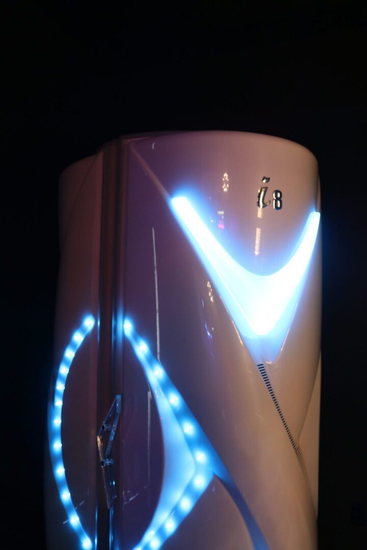 Stand-up UV bed for tanning at Sun Tanner